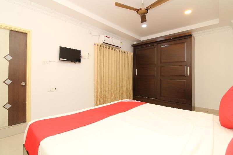 Oyo 37499 Saba Service Apartments Haidarábád Kültér fotó